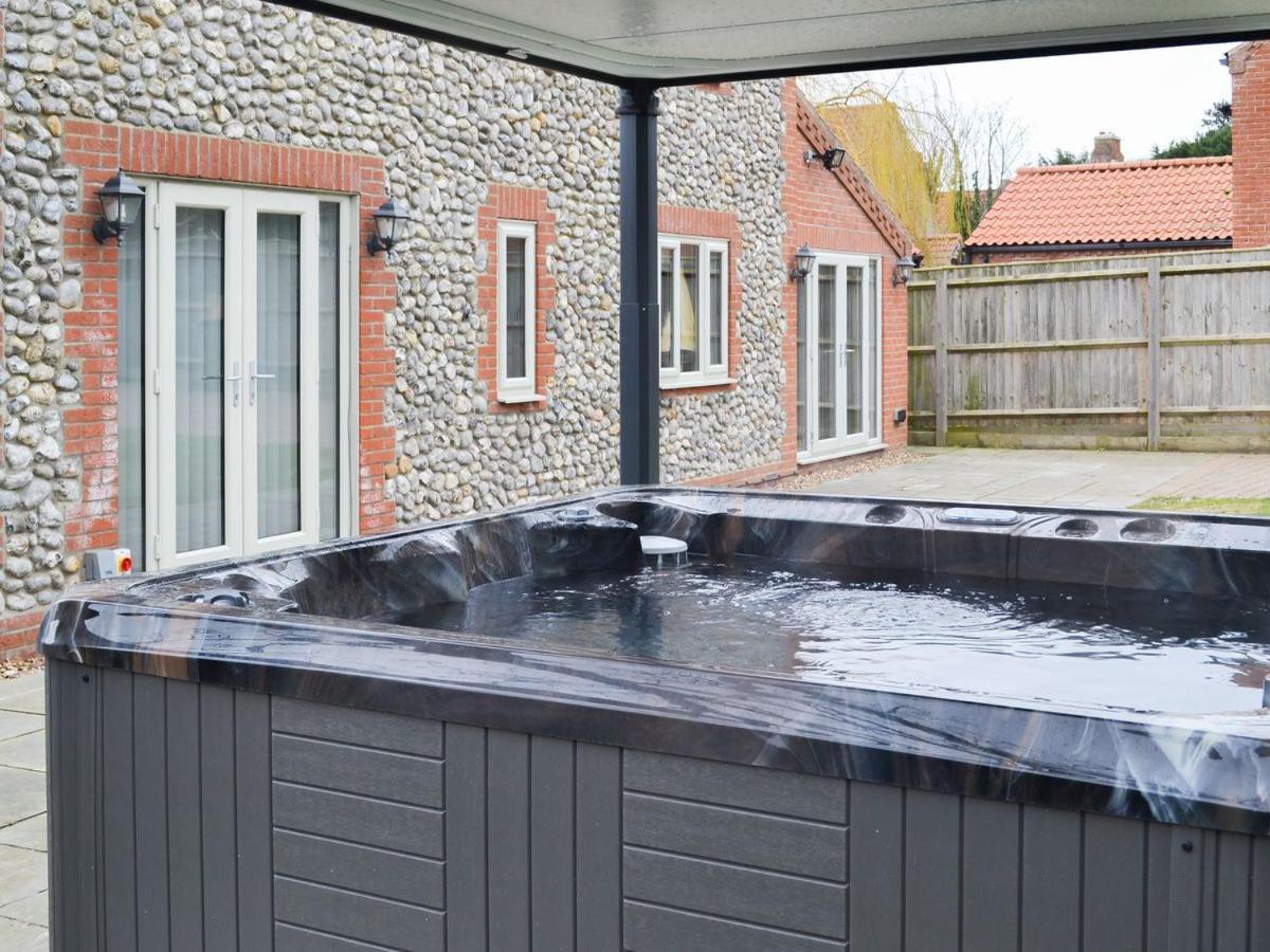 Corner House Vila Cromer Exterior foto